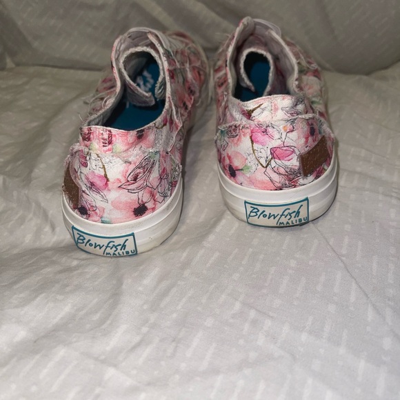 Blowfish Marley White Dusty Magnolia Size 9 - Picture 3 of 4